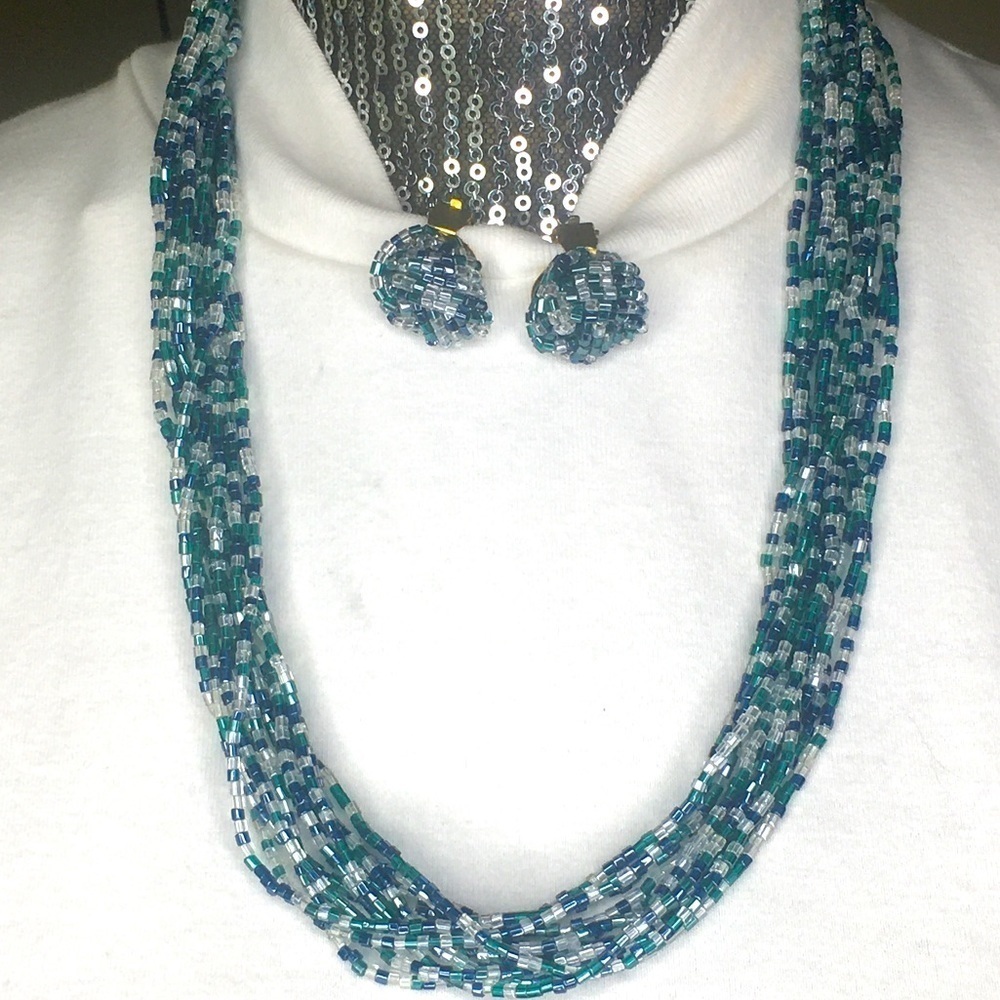 Vintage glass seed bead necklace and clip on earrings set